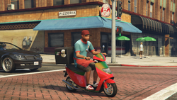 A Faggio Sport delivery driver in Grand Theft Auto Online.