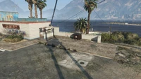 BikerSellTrashTrucks-GTAO-Countryside-Group1-DropOff3