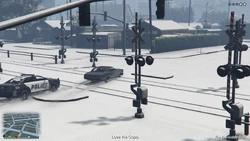 ThePodiumRobbery-GTAOe-Task-GasMasks-SS6.png (1.84 MB) Lose the Cops.