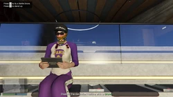TheDugganRobbery-GTAOe-Finale-SS19.png (1.59 MB) Using the tablet to fly a battle drone into the arena.