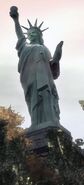 StatueOfHappiness-GTAIV-GroundLevelView.jpg (20 KB) StatueOfHappiness-GTAIV-GroundLevelView