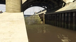 LSDrainSlopes-GTAV.jpg (60 KB) The drain has many steep slopes that make it unique.