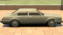 Roman'sTaxi-GTAIV-Side