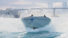 The Frauscher 1017 GT-inspired boat seen at the beginning of the first trailer.