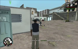 卡尔决定吓跑建筑工人