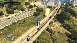 The player must fly low over the runners to deliver the cargo safely.