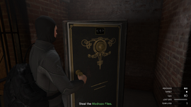 TheCayoPericoHeist-GTAO-PrimaryTarget-SafeOpened