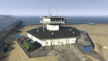 TheCargoShipRobbery-GTAOee-Task-Flares-VespucciBeach1