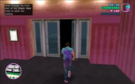 Tommy entering the hotel.