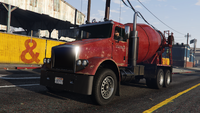 Scenarios-GTAV-TrucksBuildingSite