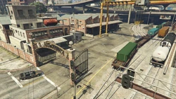 Players arrive at the 