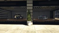 Luxury Autos stock (no advert).