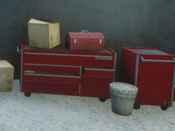 A Power Metal tool chest seen non-canonically in Sunshine Autos in GTA Vice City - The Definitive Edition.