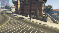 BikerSellCourierService-GTAO-LosSantos-DropOff8