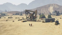 BikerStealIntimidateTarget-GTAO-GrandSenoraDesert