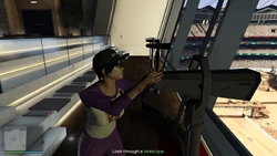 TheDugganRobbery-GTAOe-Finale-SS15.png (2 MB) Look through a telescope.