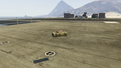 AssaultonATT16-GTAOe-StickyBombs.png (3.39 MB) Sticky Bombs on the flight deck.