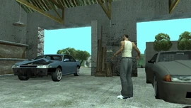 把车停到车库里面