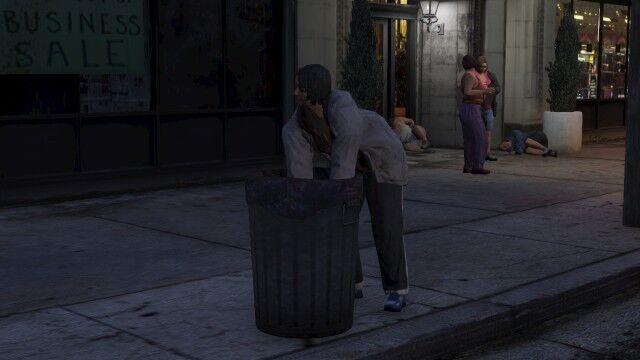 IS THIS GTA 5 HOBO ACTUALLY NIKO BELLIC?! 