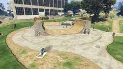 DeckerPark-GTAVe-SkateRamps.png (4.12 MB) Skate ramps at the south end of the park.