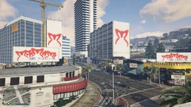 MOTOMAMILosSantos-GTAOe-EclipseBoulevardBillboards.png (2.74 MB) Updated billboards on Eclipse Boulevard advertising the station.