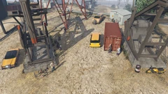 LifeAndDeathbikes-GTAOe-Meeting-Vagos.png (3.37 MB) Vagos meeting in El Burro Heights.