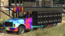 FestivalBus-GTAO-front-BeCoolManLivery