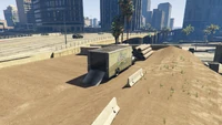 BikerSellBikes-GTAO-LosSantos-DropOff13