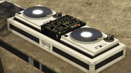 An S&P DJ turntable, found on the Festival Bus.