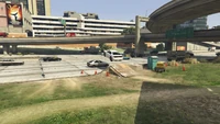 StuntJumps-GTAV-Jump34-DelPerroFreeway-Jump