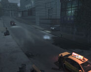 The safehouse entrance during a mission in Grand Theft Auto IV.