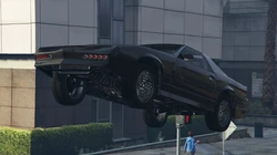 Ruiner2000-GTAV-Jumping