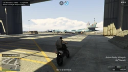 AssaultonATT16-GTAOe-AttackerSpawnBase2.png (2.36 MB) Attacker "Spawn at Base" during the assault on the second set of terminals, inside the east hangar.