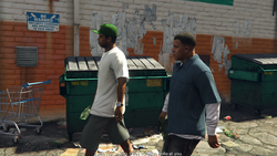 Franklin and Lamar enter the alley.