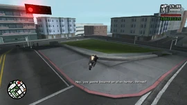 塞萨尔向卡尔开玩笑说他是不是要成为外星人猎手