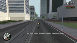 认为她应该走出贫民窟，出人头地