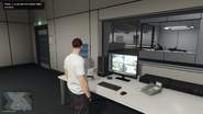 Facilities-GTAO-SecurityRoom-StrikeTeamDesk