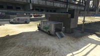 BikerSellBikes-GTAO-LosSantos-DropOff4