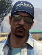 Jimmy Boston wearing a Swingers cap in GTA V.