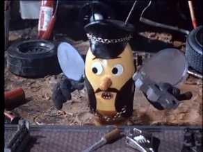 Ironbee | Gumby Wiki | Fandom