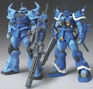1/144 Zeonography "MS-07B-3 Gouf Custom / MS-08TX Efreet" (2005): Gouf Custom (left) / Efreet (right, converted from Gouf Custom)
