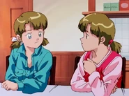 Kortol (right) and her twin Saelia (left).