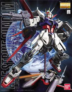 MG 1/100 GAT-X105+AQM/E-X01 Aile Strike Gundam (2003): box art