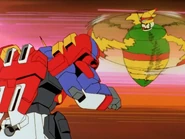 Avoiding Maxter's punches while in Top Mode