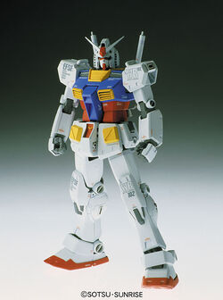 ロボット RX-78-2 GUNDAM Ver.Ka with G-Fighter Amazon.com: Gundam Fix Figuration 1001 RX-78-2 Gundam Ver