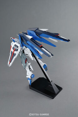 BANDAI MG フリーダムガンダム ZGMF-X10A ver.2.0 バンダイ MG 1/100 ZGMF-X 10A フリーダムガンダム Ver.2.0