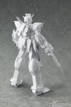 Kestrel 15 スケールモデルキット 1/144 MSW-004 Gundam［Kestrel］ | Gunpla Wiki | Fandom
