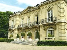 Hotel d'Allonville à Versailles.
