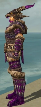 Warrior Charr Hide Armor M dyed side alternate