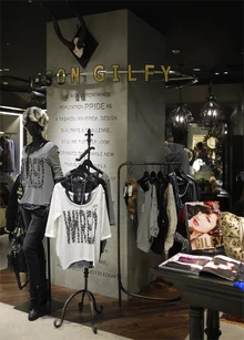 MAISON GILFY 1